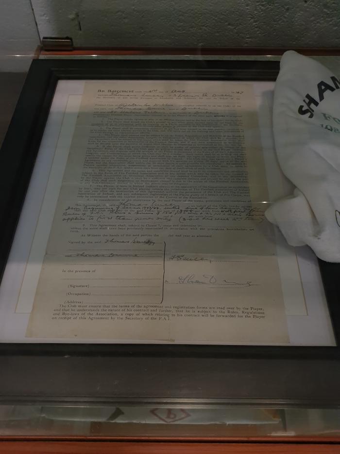 Shamrock Rovers contract agreement