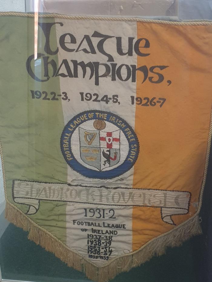 Flag, Football League of the Irish Free State champions, 1922-1959