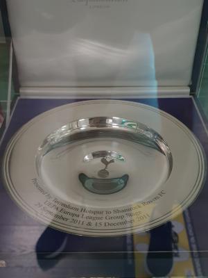 Silver dish, Shamrock Rovers v Tottenham Hotspur, Europa League group stage, 2011